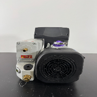 Leybold Sogevac SV 40/65 BIFC Vacuum Pump image 2